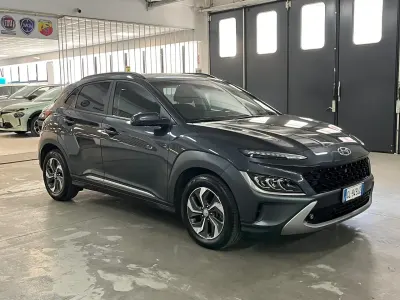 Usata Hyundai Kona 141 CV (103 kW) 2022 Grigio SUV