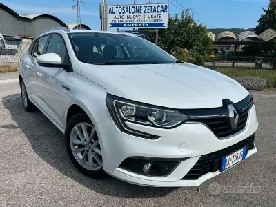Usata Renault Mégane GrandTour Business 116 CV (85 kW) 2020 Bianco Station wagon
