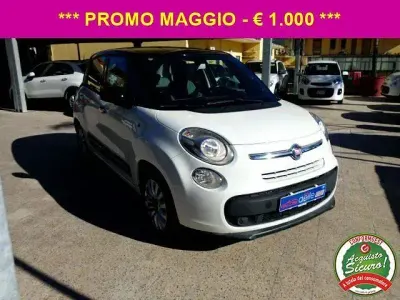 Begagnad Fiat 500L Business 84 HK (61 kW) 2015 Vit Minibuss