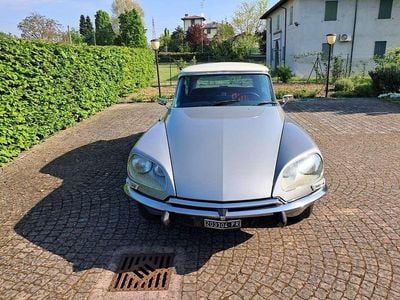 Usata Citroën DS 120 CV (88 kW) 1972 Argento Berlina