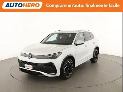 Usata VW Tiguan R-line 193 CV (141 kW) 2024 Bianco SUV