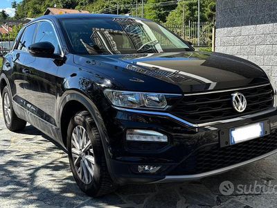 Usata VW T-Roc 116 CV (85 kW) 2020 Nero SUV