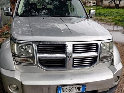 Usata Dodge Nitro 177 CV (130 kW) 2009 Grigio SUV