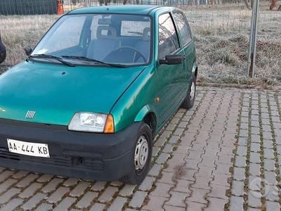 Usata Fiat Cinquecento 31 CV (22 kW) 1994 Verde Utilitaria