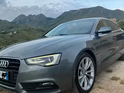 Usata Audi A5 177 CV (130 kW) 2012 Grigio Coupé