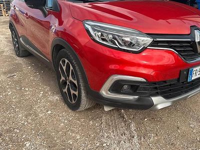 Usata Renault Captur 2018 Rosso SUV