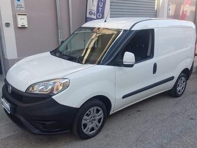 usata Fiat Doblò 1.3 Mjt 95cv EURO6 3 posti 2018