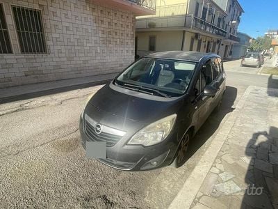 Usata Opel Meriva 75 CV (55 kW) 2010 Grigio Monovolume