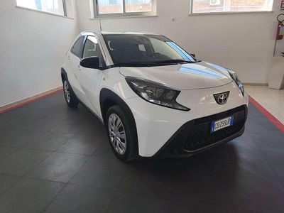 Usata Toyota Aygo X 72 CV (52 kW) 2023 Bianco SUV