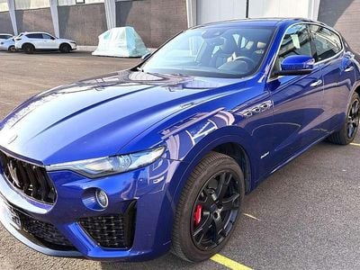 Usata Maserati Levante 250 CV (183 kW) 2018 Blu/azzurro SUV