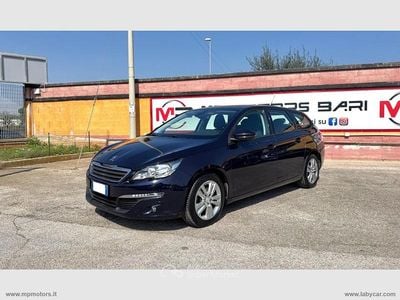 Usata Peugeot 308 SW Business-Line 116 CV (85 kW) 2015 Blu Station wagon