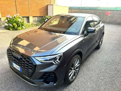 Usata Audi Q3 Sportback 150 CV (110 kW) 2024 Grigio SUV
