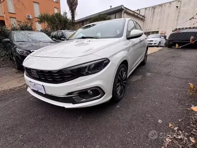 Usata Fiat Tipo Business 131 CV (96 kW) 2022 Bianco Berlina