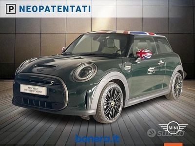 Usata Mini Cooper SE Resolute Edition 135 kW (184 CV) 2022 Verde Utilitaria