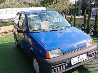 Usata Fiat 500 39 CV (28 kW) 1995 Blu Utilitaria