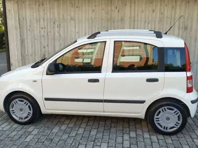 Usata Fiat Panda Classica 69 CV (50 kW) 2012 Bianco Utilitaria
