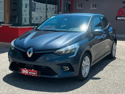 Usata Renault Clio V Business 100 CV (73 kW) 2021 Blu Berlina