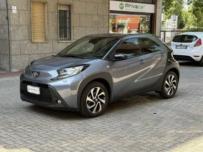Usata Toyota Aygo X Trend 72 CV (52 kW) 2024 Blu SUV