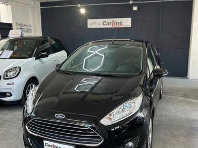 Begagnad Ford Fiesta 80 HK (58 kW) 2015 Svart Sedan