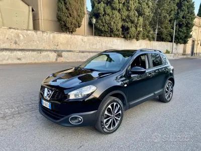 Usata Nissan Qashqai 360º 110 CV (80 kW) 2013 Nero SUV