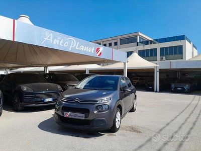 Usata Citroën C3 Live 67 CV (49 kW) 2018 Grigio Berlina