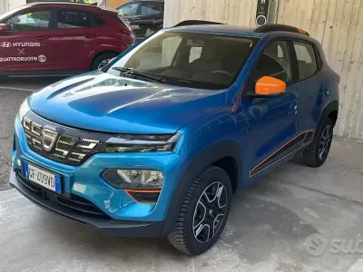 Usado Dacia Spring 33 kW (45 CV) 2021 Azul Utilitario