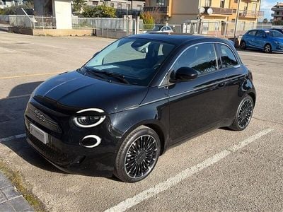 Usata Fiat 500e La Prima 42 kW (58 CV) 2022 Berlina