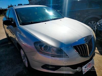 Usata Lancia Delta 120 CV (88 kW) 2011 Grigio Utilitaria