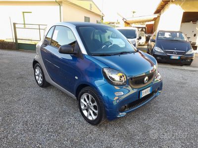 usata Smart ForTwo Coupé youngster 1.0 benzina euro 6b