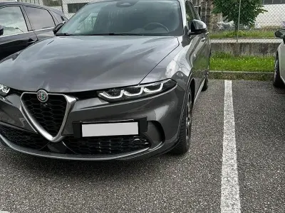 Usata Alfa Romeo Tonale Ti 131 CV (96 kW) 2024 Grigio SUV