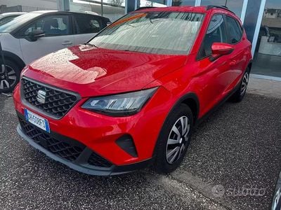 Usata Seat Arona 95 CV (69 kW) 2022 Rosso SUV