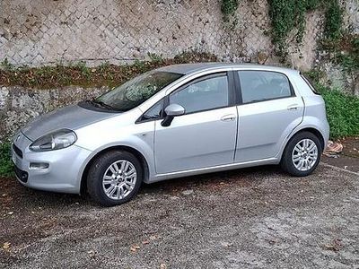 Usata Fiat Grande Punto 75 CV (55 kW) 2013 Grigio Utilitaria