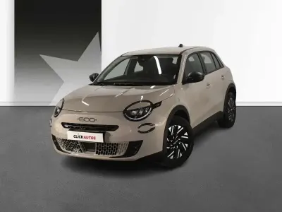 Usata Fiat 600 Pop 100 CV (73 kW) 2025 Beige SUV