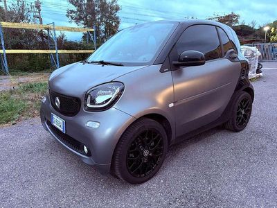 Usata Smart ForTwo Coupé Superpassion 71 CV (52 kW) 2020 Grigio Utilitaria