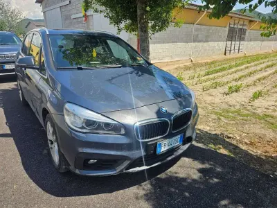 Usata BMW 218 Active Tourer 150 CV (110 kW) 2015 Grigio Monovolume