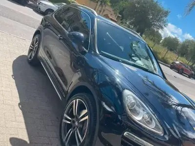 Usata Porsche Cayenne 245 CV (180 kW) 2014 Nero SUV