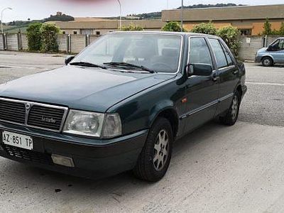 Usata Lancia Thema 181 CV (133 kW) 1988 Grigio Berlina