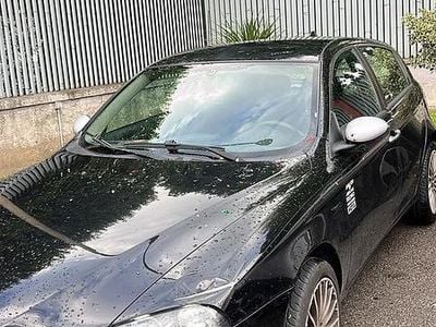 Usata Alfa Romeo 147 120 CV (88 kW) 2008 Nero Utilitaria