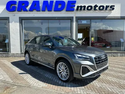 Usata Audi Q2 S-Line 150 CV (110 kW) 2025 Grigio SUV