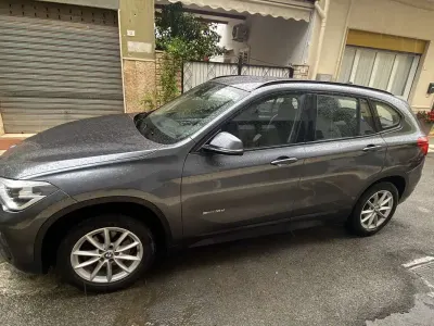 Begagnad BMW X1 150 HK (110 kW) 2018 Grå SUV