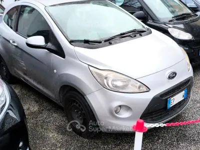 Usata Ford Ka Business Edition 75 CV (55 kW) 2012 Argento Berlina