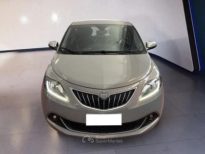 Usata Lancia Ypsilon Gold 69 CV (50 kW) 2022 Gray Utilitaria