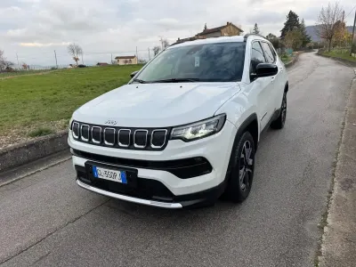 Usata Jeep Compass Limited 131 CV (96 kW) 2022 Bianco SUV