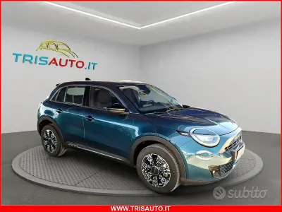 Nuova Fiat 600 99 CV (72 kW) 2025 Verde SUV