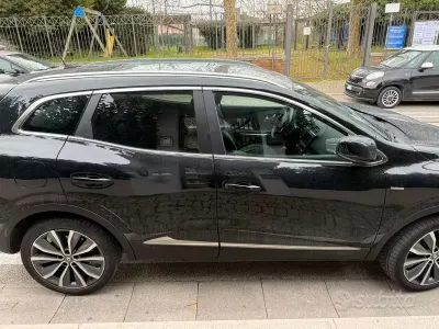 Usata Renault Kadjar Bose Edition 110 CV (80 kW) 2018 Nero SUV