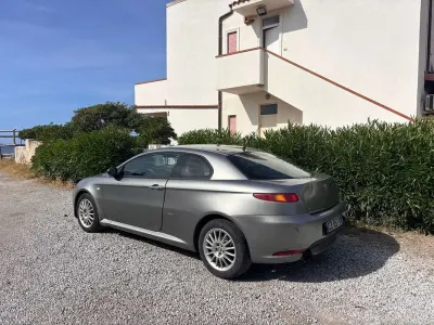 Usata Alfa Romeo GT 150 CV (110 kW) 2006 Grigio Coupé