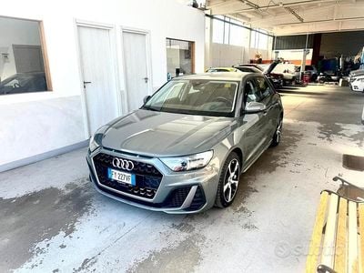 Usata Audi A1 Design 150 CV (110 kW) 2019 Grigio SUV
