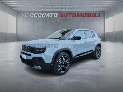 Ny Jeep Avenger Summit 100 HK (73 kW) 2026 Grå SUV