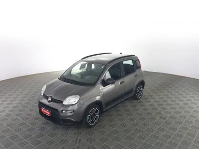 Usata Fiat Panda City Life 69 CV (50 kW) 2021 Grigio maestro Utilitaria