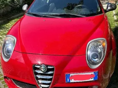 Usata Alfa Romeo MiTo Impression 69 CV (50 kW) 2015 Rosso Utilitaria